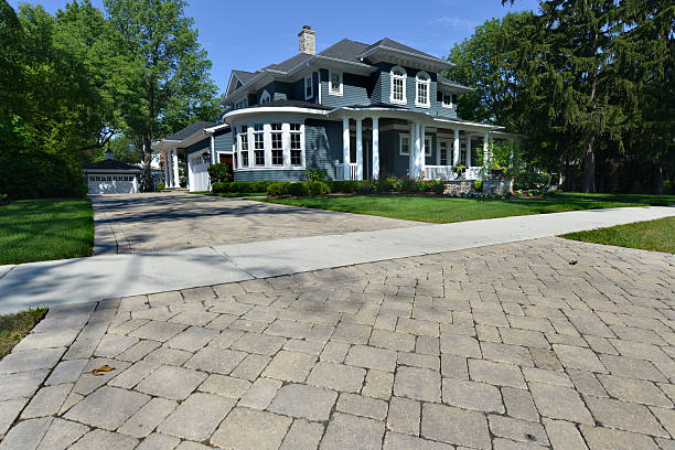  Raymond, MS Driveway Pavers Pros